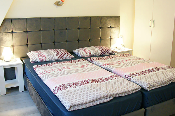 Bild 3 von Das Sofa - Restaurant, Hotel und Spätkauf und Lieferdienst
