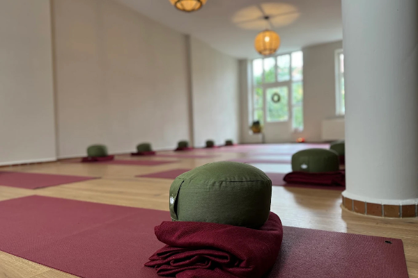 Bild 2 von Vapa Yoga I Niels Gödecke