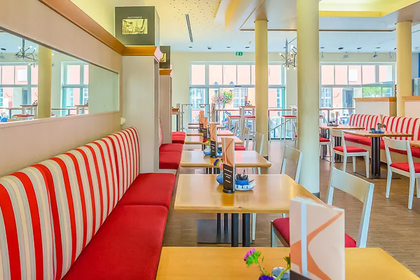 Bild 1 von Café & Restaurant Lichtblick