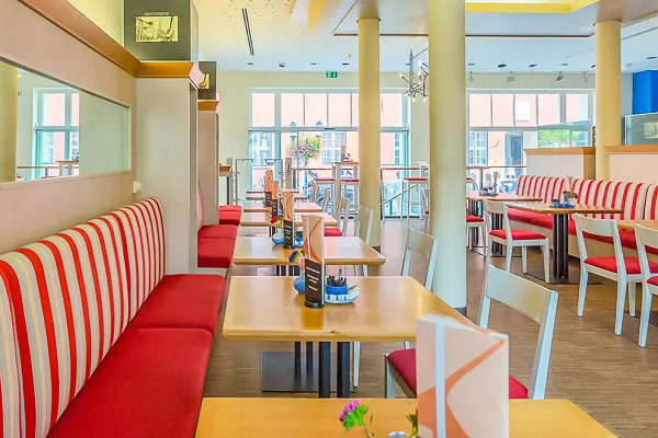 Bild 2 von Café & Restaurant Lichtblick